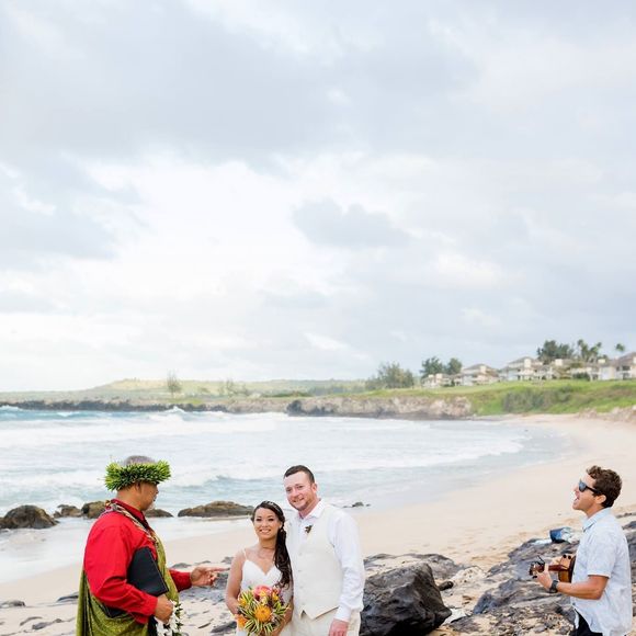 Meet your Posher, Brittney - Picture 1 of 1